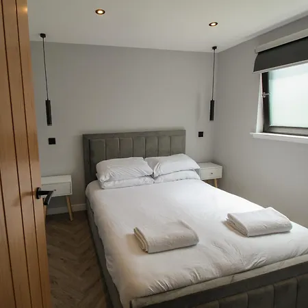 River Logie Lodge *